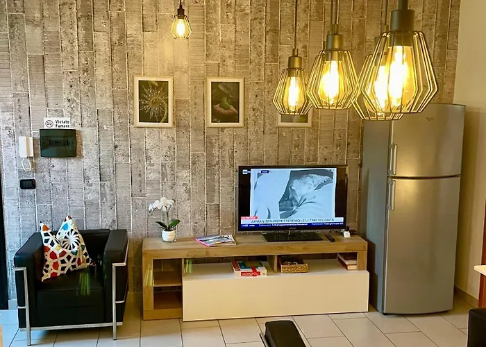 Bnbook Blue River -2 Bedrooms And Private Parking * Sesto Calende
